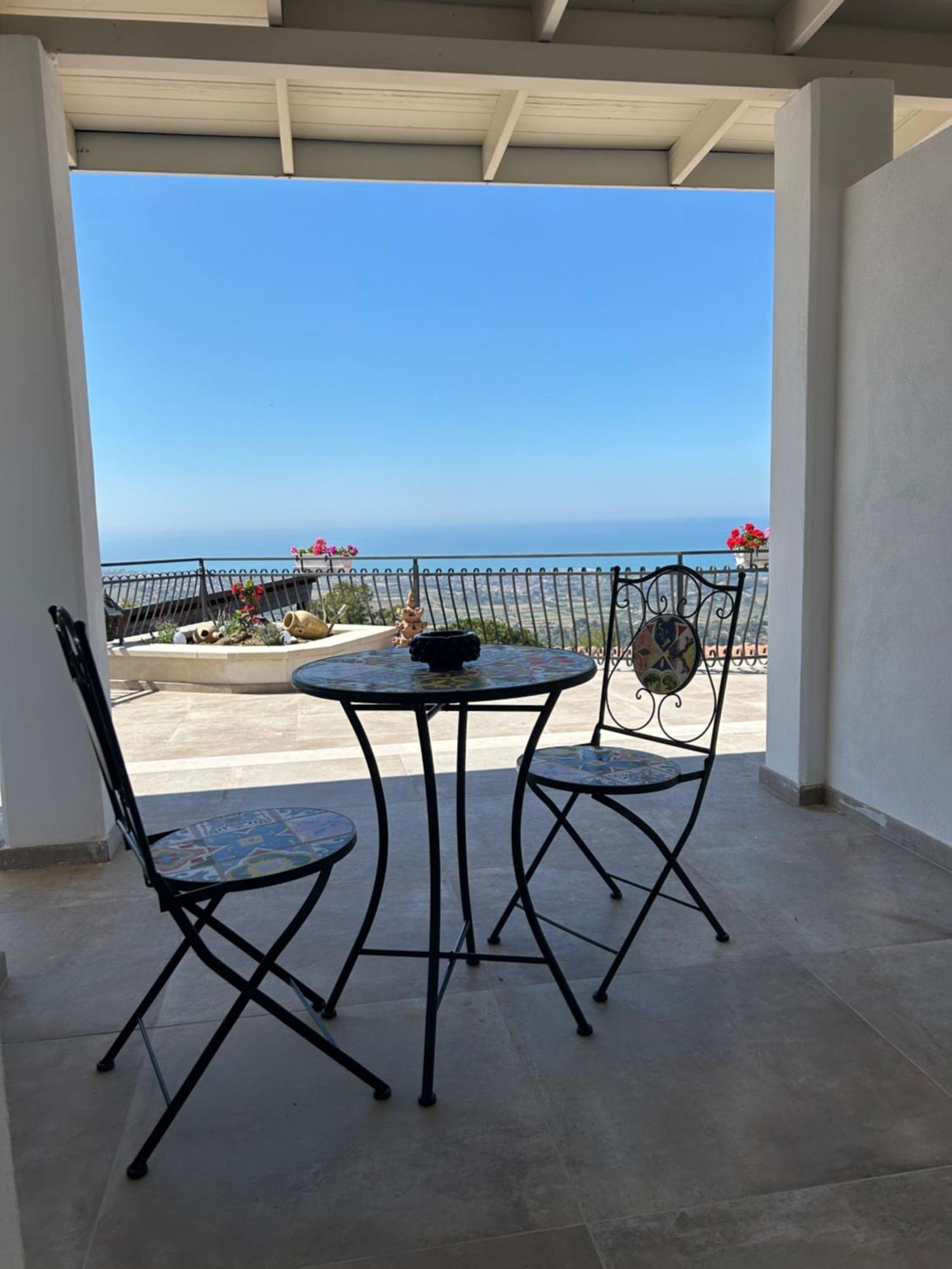 Bed and Breakfast La Casa Di Pippo Flora Agrigento Exterior foto