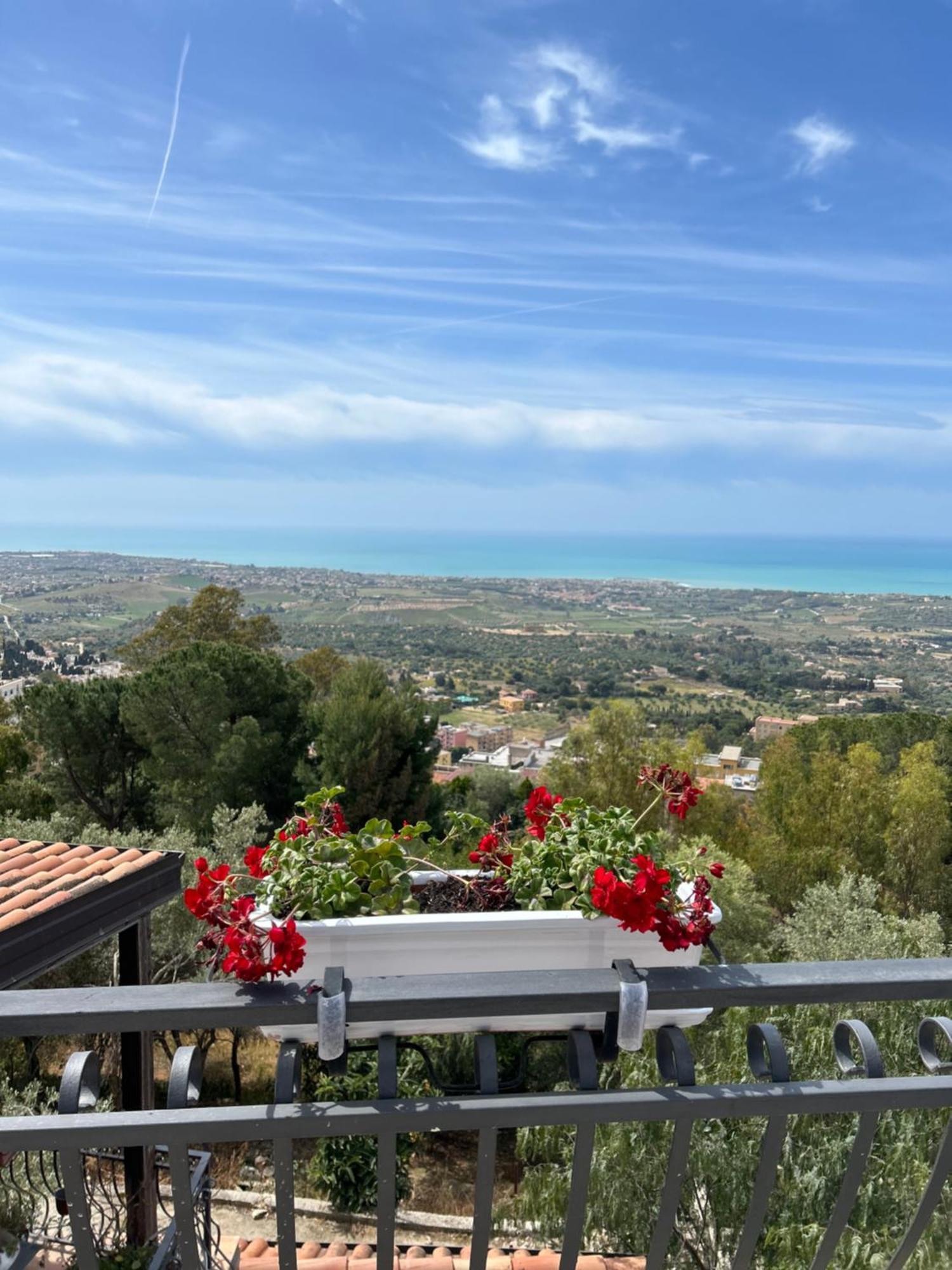 Bed and Breakfast La Casa Di Pippo Flora Agrigento Exterior foto